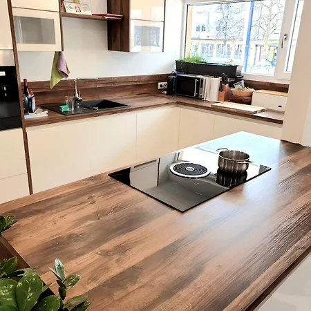Am Fusse Der Weltlaengsten Burg Apartament